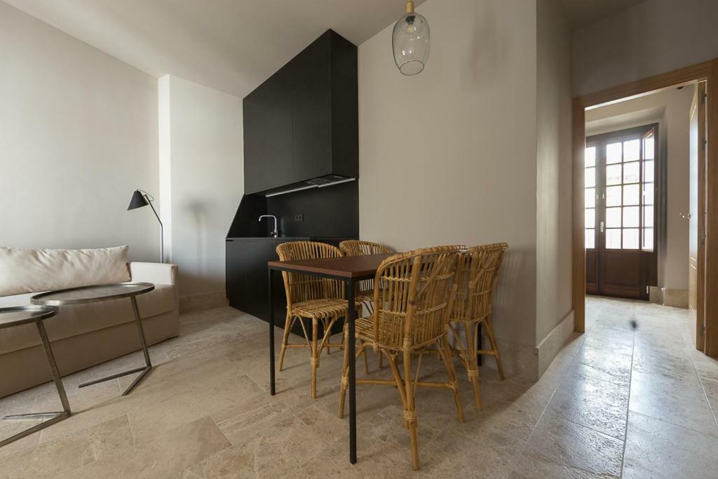 Chacon Apartments & Suites 에스테포나 외부 사진